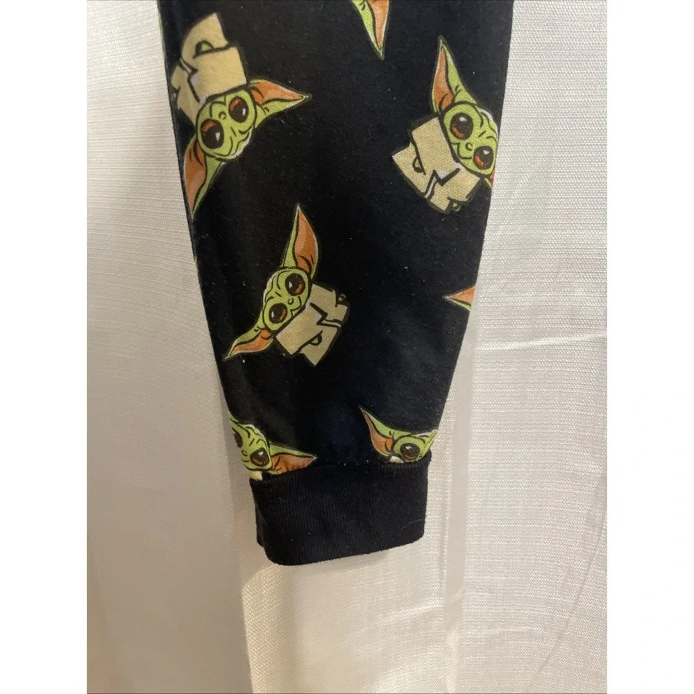 Star Wars Mandalorian Baby Yoda Mens Black Medium Pajama Pants Good Condition - Picture 3 of 5